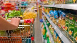 Все ли так натурально и полезно, как гласят надписи на упаковках продуктов