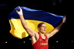 Усик положил глаз на пояса чемпионов братьев Кличко (ВИДЕО)