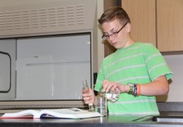 Школьник изобрел миниатюрную пивоварню для космонавтов