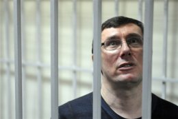 Юрий Луценко: "Я вышел из малой тюрьмы в большую"
