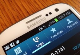 10 самых бесполезных и непонятных функций смартфонов (ФОТО)