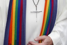 Французским мэрам запретили отказывать геям в регистрации браков