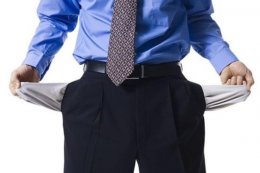 Депутаты пожаловались на задержку зарплаты