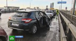 В Москве в масштабной аварии столкнулись около 30 авто (ВИДЕО)