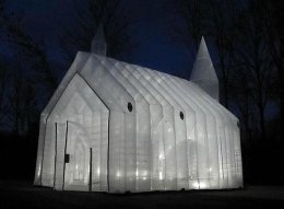 Философский подход к религии. 3 самые необычные церкви мира (ФОТО)