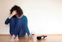 Почему от красного вина болит голова