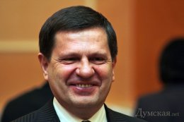 Каковы причины отставки мэра Одессы