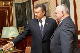 Уволенного руководителя Прикарпатья заменят "регионалом"