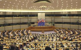 Еврокомиссия призывает Украину решить проблему Тимошенко до 18 ноября