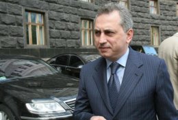 За 5 минут до отставки Колесников назвал силовую вертикаль Януковича "треугольником смерти"