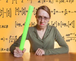 Дочь Алмаший считает, что ее мать не кусалась