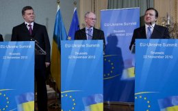 Брюссель начал паниковать из-за действий Януковича