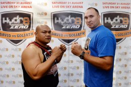 Белорусский супертяжеловес Александр Устинов завершил карьеру Дэвида Туа