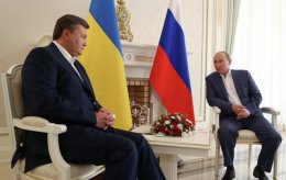 Соня Кошкина: "Путин пообещал Януковичу три миллиарда аргументов"
