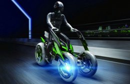 Электромотоцикл-трансформер Kawasaki J презентовали в Токио (ВИДЕО)