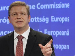 Еврокомиссар рассказал, сколько денег ЕС дал Украине