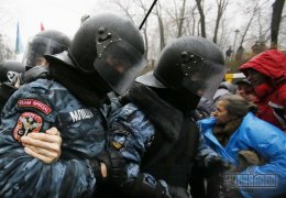 За драку с "Беркутом" на семерых львовских студентов завели уголовное дело (ВИДЕО)