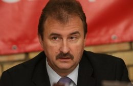 Александр Попов пообещал решить некоторые бытовые вопросы активистов Евромайдана