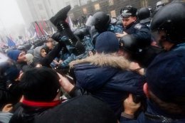Семь отличий Майдана-2004 от Майдана-2013 (ФОТО+ВИДЕО)
