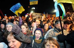 Активисты Майдана просят прийти к ним представителей международных организаций
