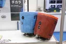 Роботы STB - общительные мусорные корзины (ВИДЕО)