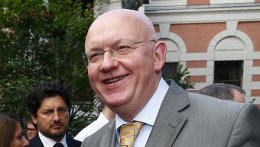 Российский МИД: "Украинцы должны сами разобраться со сложившейся в стране ситуацией"