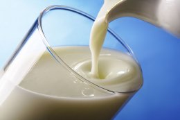 В чем опасность сырого молока