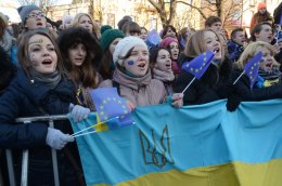 Львовский Евромайдан собрал более 50 тысяч человек