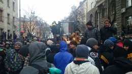 Украинский путч: по-белорусски, по-грузински или по-египетски?