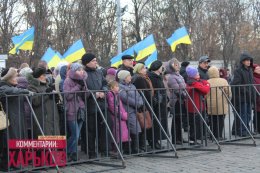 Кернес приехал агитировать на антимайдан в Харькове на велосипеде (ФОТО)