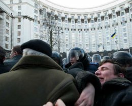 Сотрудников Кабмина не пустили на работу