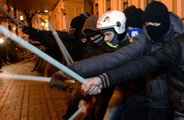 Организаторы Евромайдана подготовили листовку, как узнать провокатора