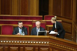 У оппозиции может не хватить буквально одного-двух голосов для отставки Кабмина
