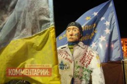 В Киеве на Евромайдане появился гипсовый памятник украинскому революционеру (ФОТО)