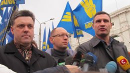 У оппозиции нет сейчас возможностей для свержения Януковича