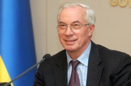 Правительство Азарова готово оплатить митингующим дорогу домой