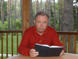 Андрей Караулов: "То, что происходит в Украине, это и есть война, это разновидность войн ХХI века"