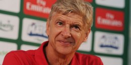 Лондонский «Арсенал» продлил контракт с Арсеном Венгером