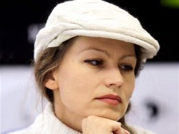 Лада Лузина выразила свое негодование по поводу сноса памятника Ленину