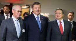 Почему США и Европа говорят об одном, а получается другое