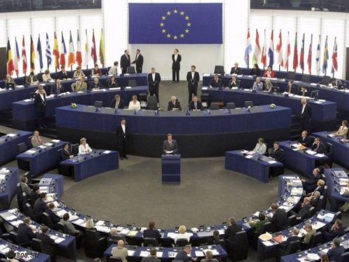 Европарламент выйдет на майдан