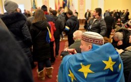 Власть обвинила митингующих в похищении документов из Киевской мэрии