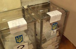 "Батькивщина" предлагает провести выборы мэра Киева 23 февраля 2014