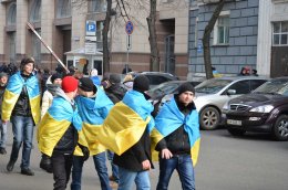 Активисты Евромайдана пострадали во время установки флага на границе с Россией