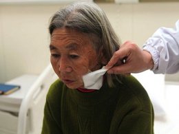 Женщина более полугода прожила с палкой в голове