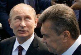 Кремль посадил Януковича на крючок, - Кужель (ВИДЕО)
