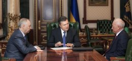 Янукович хочет, чтобы депутаты работали без отдыха, пока не примут бюджет-2014