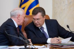 Янукович поручил Азарову продолжить переговоры с ЕС относительно ассоциации
