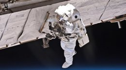 Российские космонавты установили рекорд времени пребывания в открытом космосе