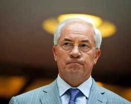 К лету Азарова выгонят